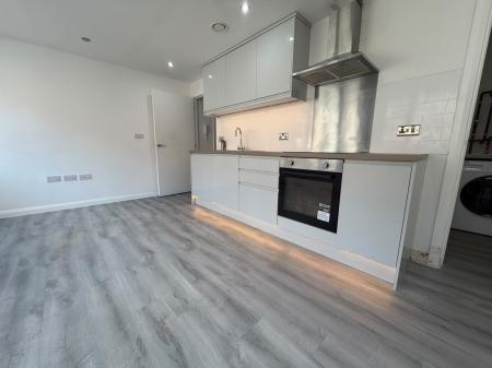 1 bedroom Apartment to let in Walsall Town Centre, Walsall