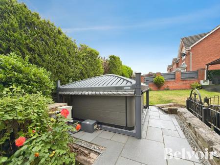 4 bedroom Detached house for sale in Honeysuckle Way, Great Wyrley, Walsall, WS6