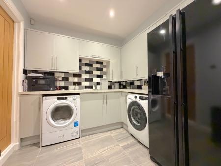 4 bedroom Detached house for sale in Honeysuckle Way, Great Wyrley, Walsall, WS6