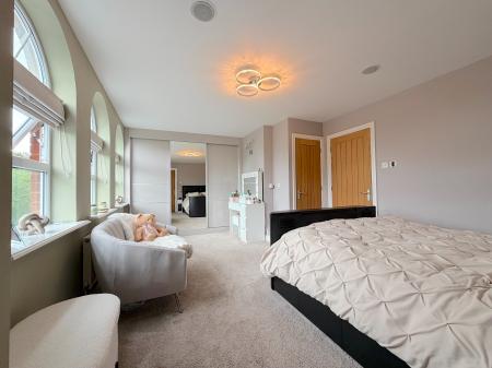 4 bedroom Detached house for sale in Honeysuckle Way, Great Wyrley, Walsall, WS6
