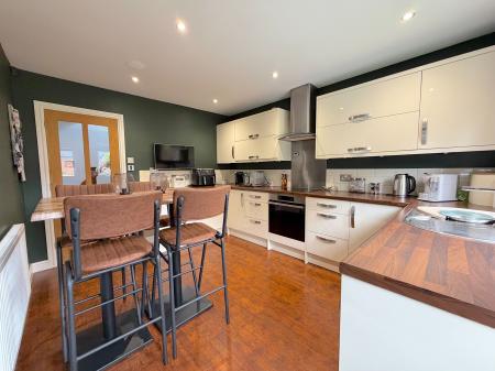 4 bedroom Detached house for sale in Honeysuckle Way, Great Wyrley, Walsall, WS6