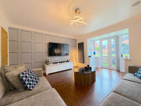 4 bedroom Detached house for sale in Honeysuckle Way, Great Wyrley, Walsall, WS6