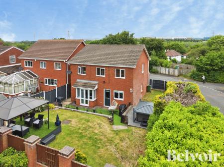 4 bedroom Detached house for sale in Honeysuckle Way, Great Wyrley, Walsall, WS6