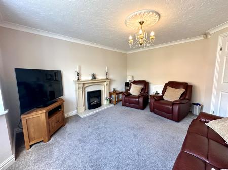 5 bedroom Detached house for sale in Redbourne Road, Bloxwich, WS3