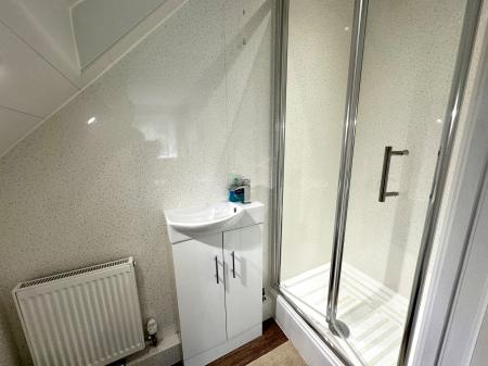 5 bedroom Detached house for sale in Redbourne Road, Bloxwich, WS3