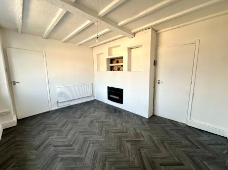 3 bedroom Semi-detached house for sale in Barracks Lane, Walsall, WS3