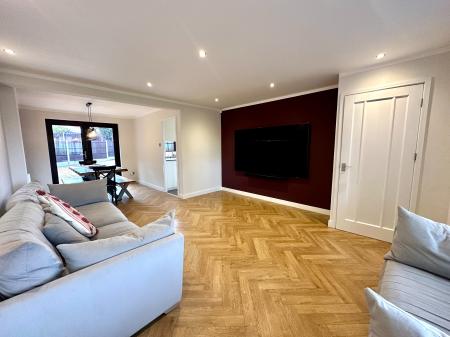 4 bedroom Detached house for sale in Betony Close, The Delves, Walsall, WS5