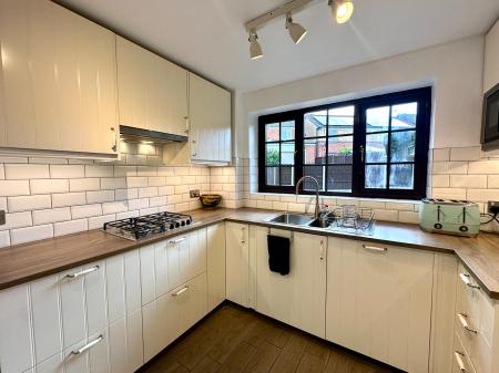 4 bedroom Detached house for sale in Betony Close, The Delves, Walsall, WS5
