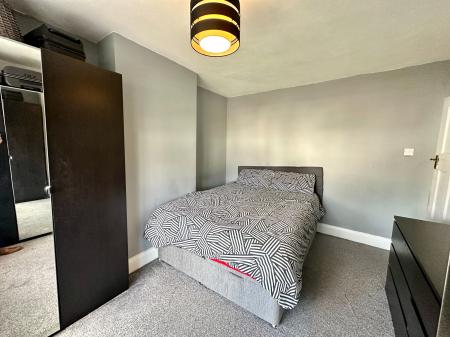 3 bedroom Semi-detached house for sale in Smithfield Road, Bloxwich, Walsall, WS3