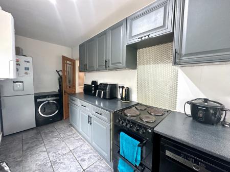 3 bedroom Semi-detached house for sale in Smithfield Road, Bloxwich, Walsall, WS3