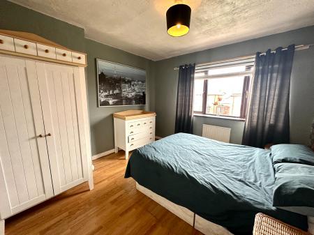 3 bedroom Semi-detached house for sale in Wavell Road, Bentley, Walsall, WS2