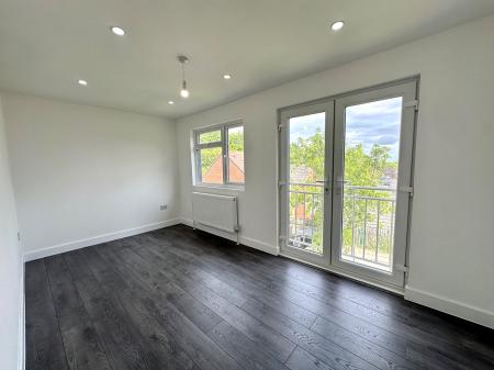 5 bedroom Semi-detached house for sale in Drake Road, Bloxwich, Walsall, WS3