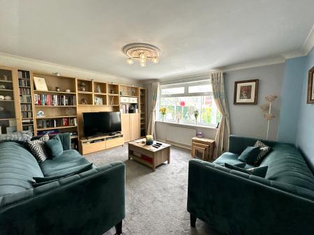 4 bedroom Detached house for sale in Belfry Close, Turnberry Estate, Walsall, WS3