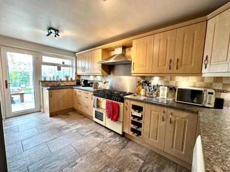 4 bedroom Detached house for sale in Belfry Close, Turnberry Estate, Walsall, WS3