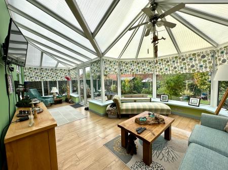 4 bedroom Detached house for sale in Belfry Close, Turnberry Estate, Walsall, WS3