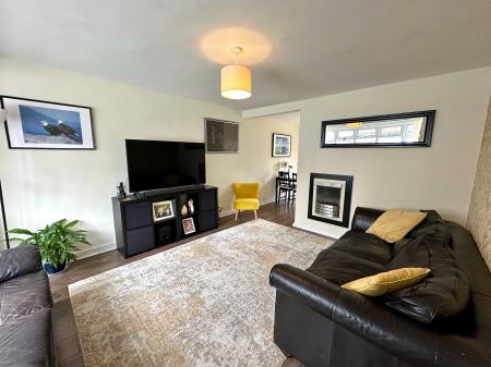 3 bedroom Semi-detached house for sale in Simmonds Road, Bloxwich, WS3
