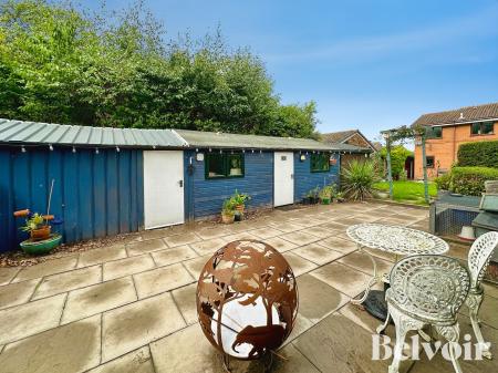 4 bedroom Detached house for sale in Churston Close, Bloxwich, WS3