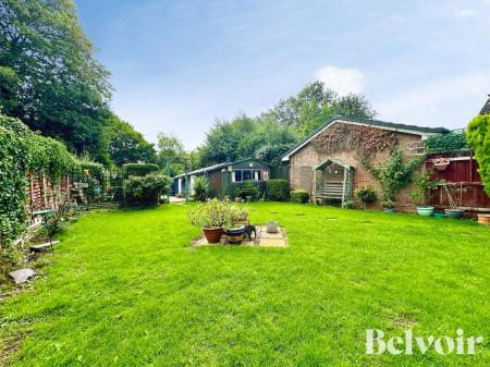 4 bedroom Detached house for sale in Churston Close, Bloxwich, WS3