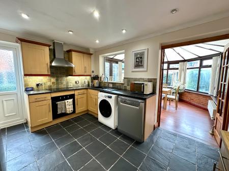 2 bedroom Semi-detached house for sale in Highmoor Close, Coppice Farm Estate, Willenhall, WV12