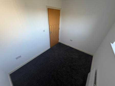 2 bedroom Apartment to let in Terret Close, Walsall, WS1