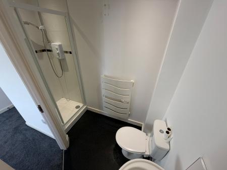 2 bedroom Apartment to let in Terret Close, Walsall, WS1