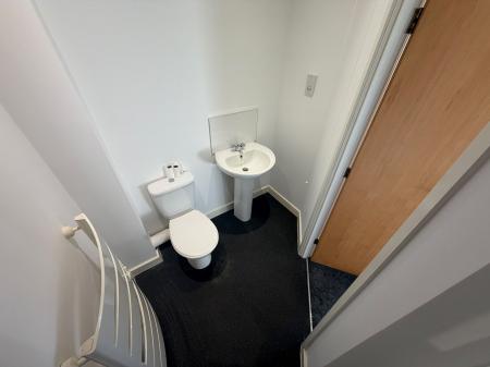2 bedroom Apartment to let in Terret Close, Walsall, WS1