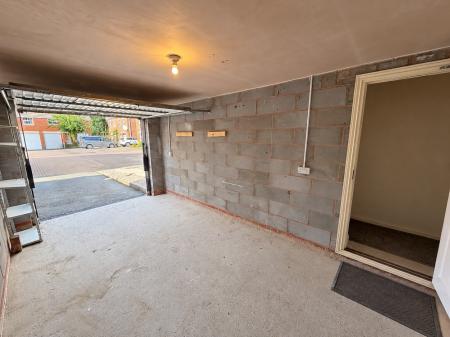 1 bedroom Coach House for sale in Stamping Way, Bloxwich, Walsall, WS3