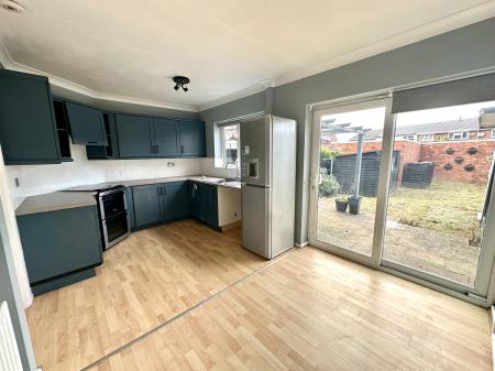 2 bedroom Terraced House for sale in Belper Road, Bloxwich, Walsall, WS3