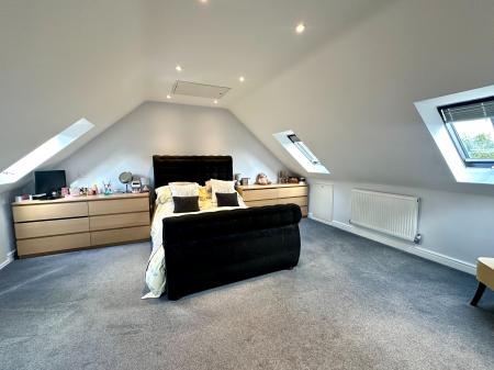 5 bedroom Detached house for sale in Station Road, Pelsall, Walsall, WS3