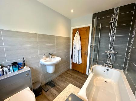 5 bedroom Detached house for sale in Station Road, Pelsall, Walsall, WS3