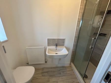 2 bedroom End of terrace house to let in Ironworks Road, Walsall, WS2