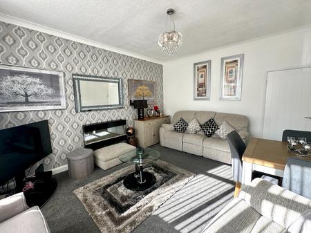 2 bedroom Detached bungalow for sale in Lichfield Road, Bloxwich, Walsall, WS3