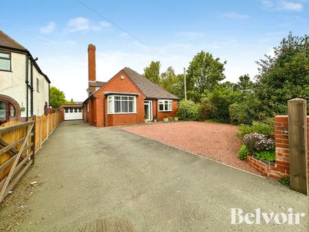 2 bedroom Detached bungalow for sale in Lichfield Road, Bloxwich, Walsall, WS3