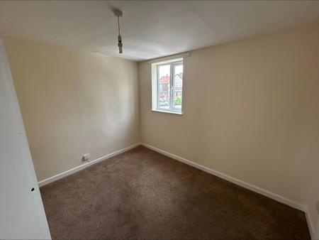 1 bedroom Flat to let in Dartmouth Avenue, Coalpool, Walsall, WS3