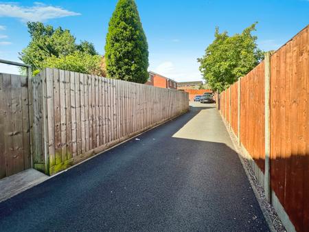 3 bedroom Detached house for sale in Rose Street, Bilston, WV14