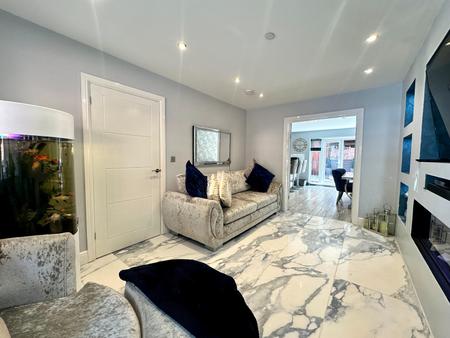 3 bedroom Detached house for sale in Rose Street, Bilston, WV14
