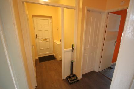 2 bedroom Bungalow to let in Avon Road, Oldham, OL9