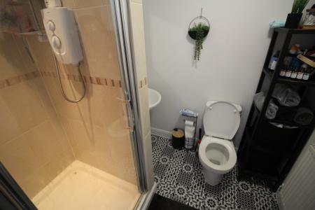 2 bedroom Flat for sale in PORTFOLIO, Mossley, OL5