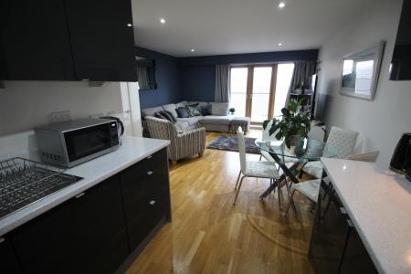 1 bedroom Flat for sale in St Johns Gardens, Bury, BL9