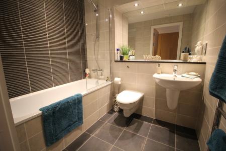 2 bedroom Flat for sale in St Johns Gardens, Bury, BL9