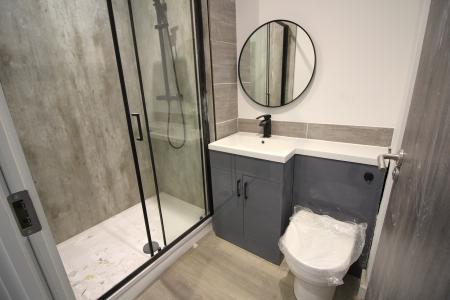 1 bedroom Flat to let in Silver Street, Bury, BL9