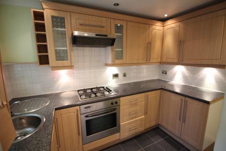 2 bedroom Terraced House for sale in Crostons Road, Bury, BL8