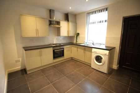 2 bedroom Terraced House for sale in Moorcroft Street, Oldham, OL8