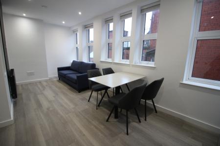 2 bedroom Apartment to let in Silver Street, Bury, BL9