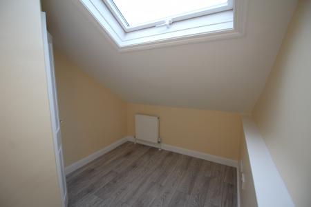 5 bedroom Detached house to let in Links View, Rochdale, OL11