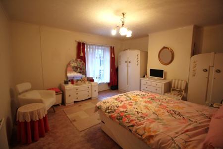2 bedroom End of terrace house for sale in Prince George Street, Oldham, OL1