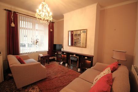 2 bedroom End of terrace house for sale in Prince George Street, Oldham, OL1