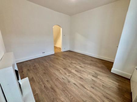 2 bedroom Terraced House to let in Rochdale Road, Shaw, OL2