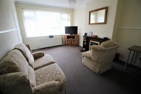 2 bedroom Semi-detached bungalow for sale in Crossdale Road, Bolton, BL2