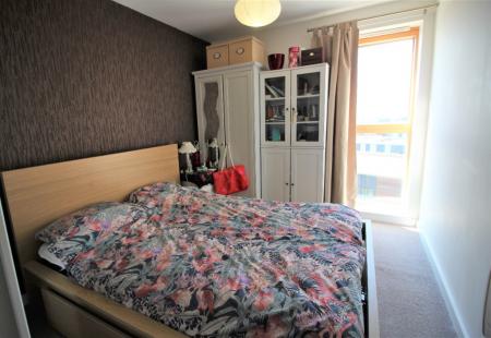 2 bedroom Flat to let in St Johns Gardens, Bury, BL9